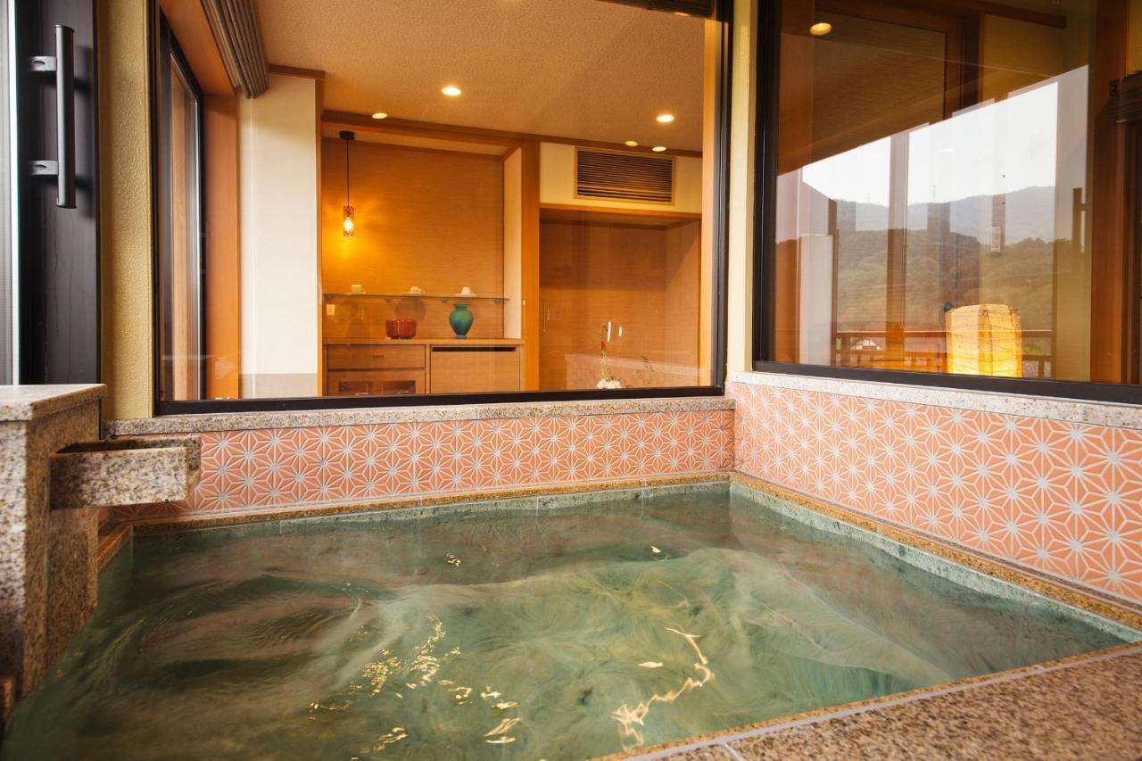 Kanazawa Hyakurakusou Exterior foto